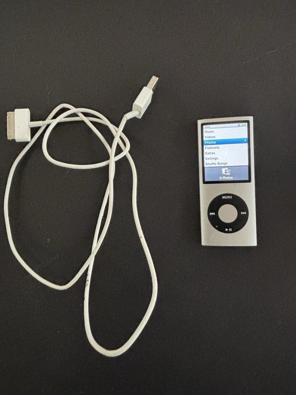 Apple Ipod Nano 4th Gen 8gb A1285 Silver Music Player Tested Working & Cable